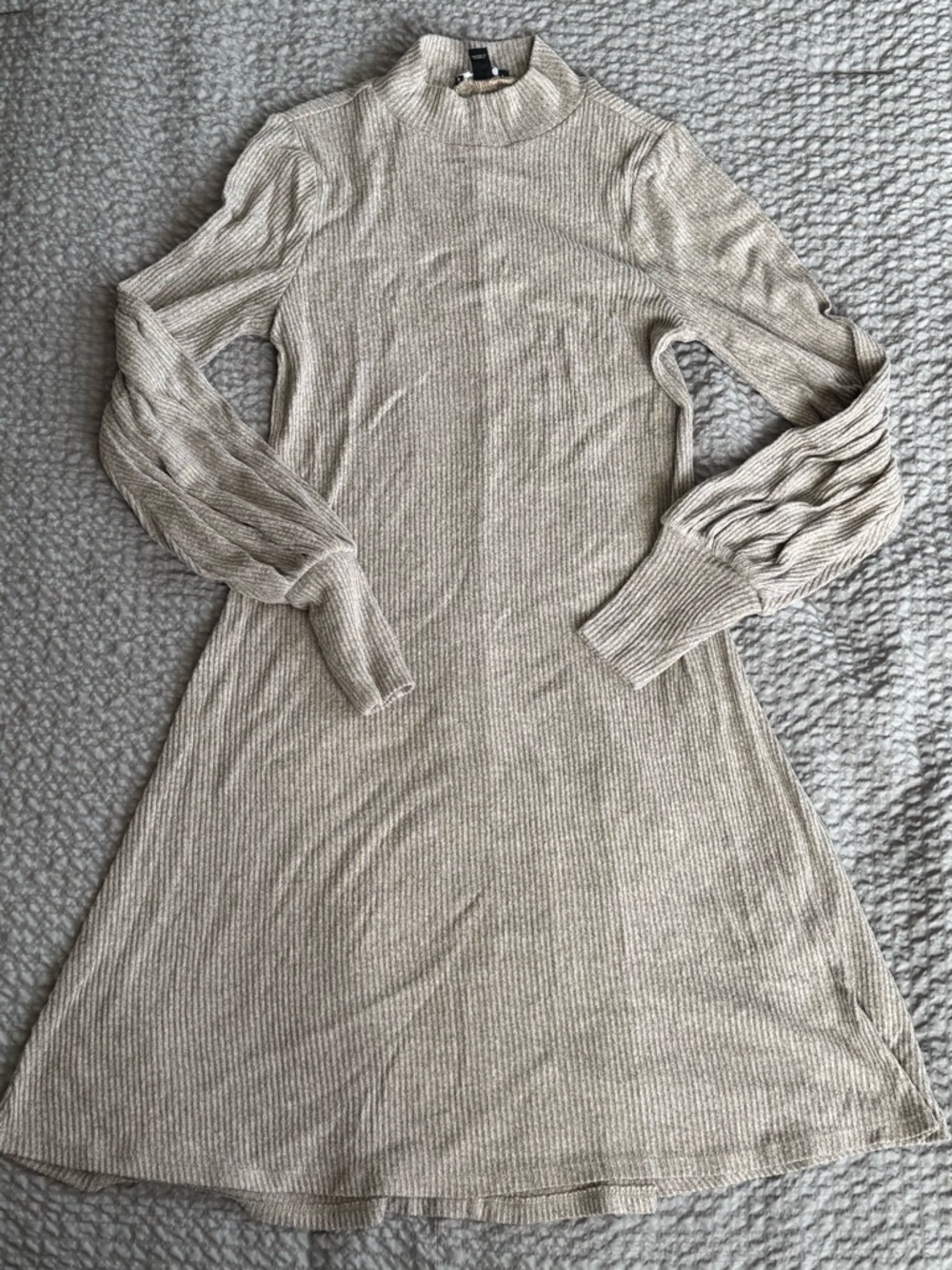 Express Ribbed Mock-Neck Long-Sleeve Dress in Light Beige